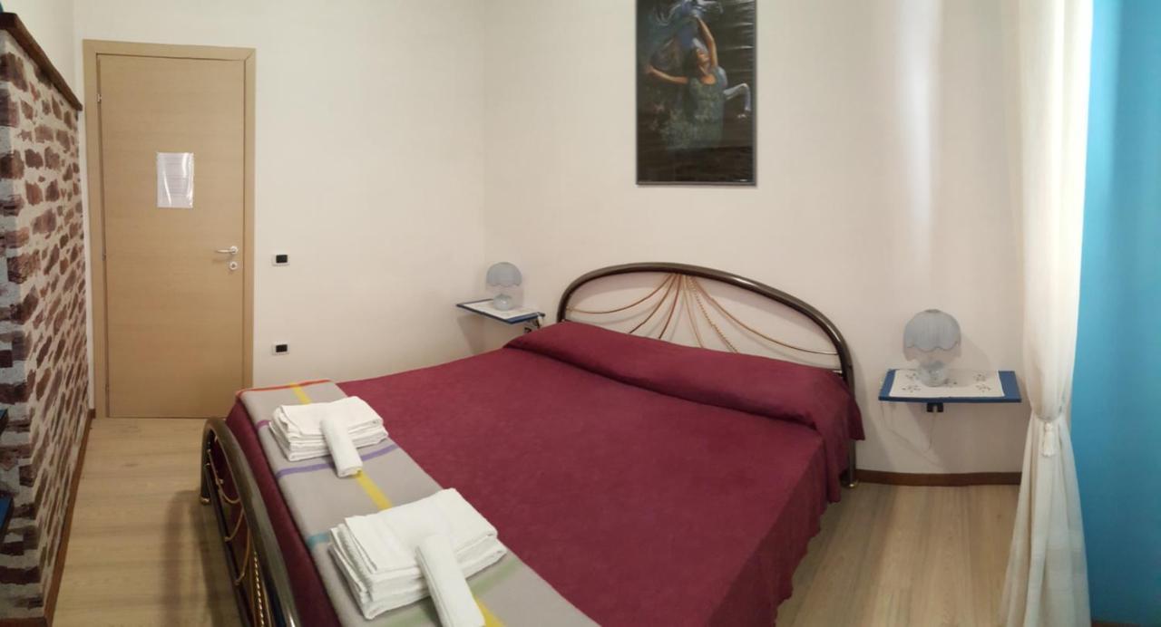 Serra E Mesu Affittacamere Magomadas 外观 照片