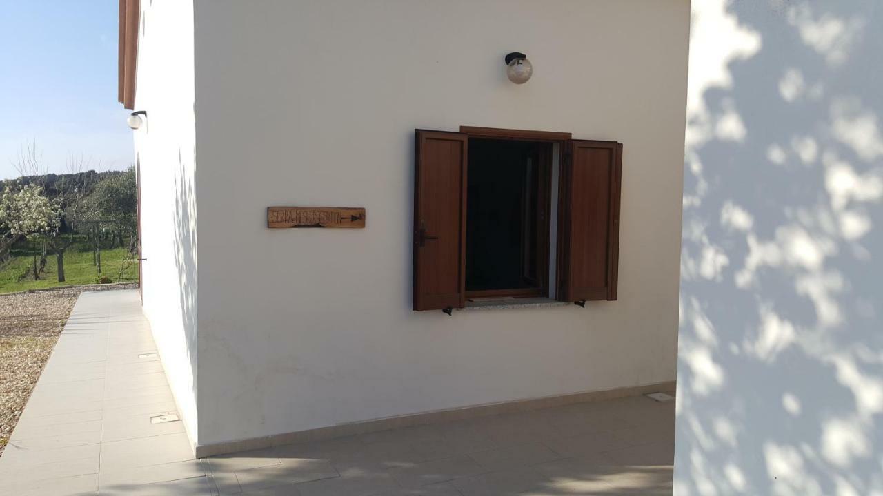 Serra E Mesu Affittacamere Magomadas 外观 照片